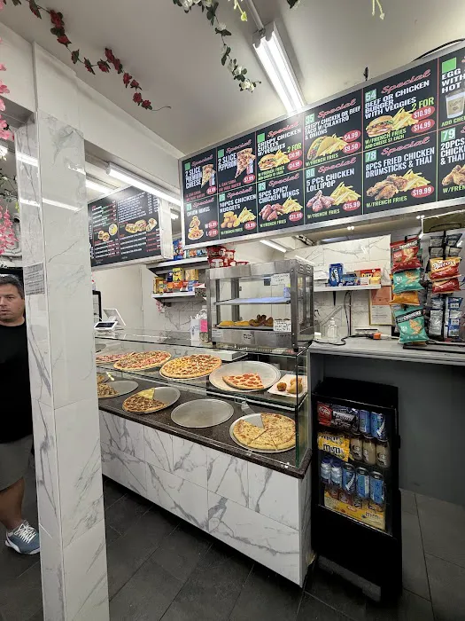 Mr. Pizzeria Picture 1