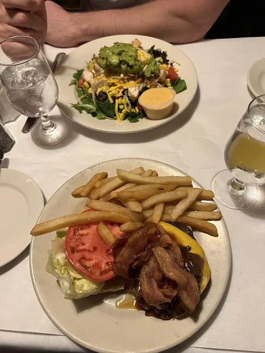 Hurley's Restaurant & Bar Picture 6