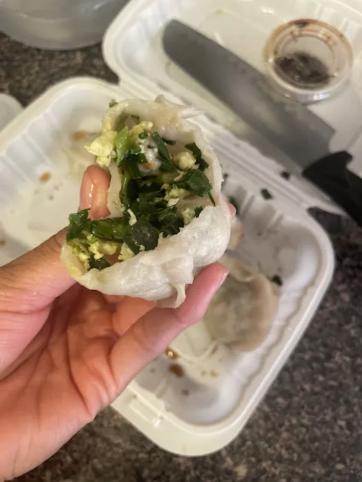 Lisa's Dumplings Picture 8