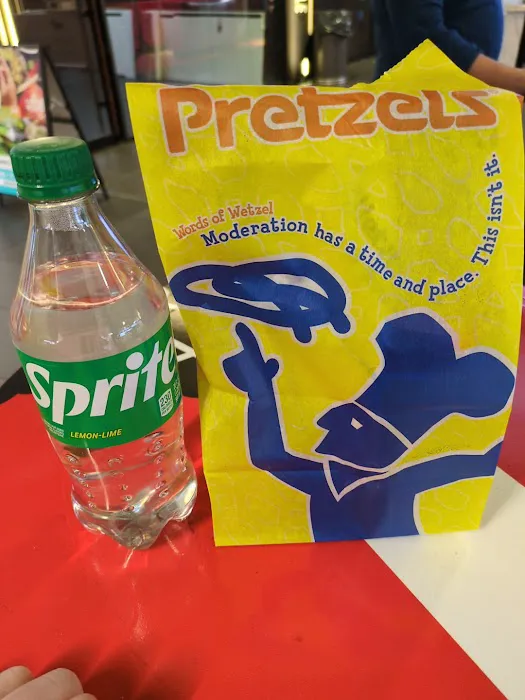 Wetzel's Pretzels Picture 1