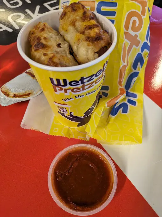 Wetzel's Pretzels Picture 8