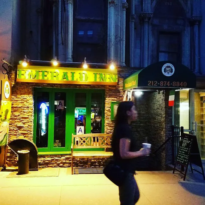 Emerald Inn Picture 3
