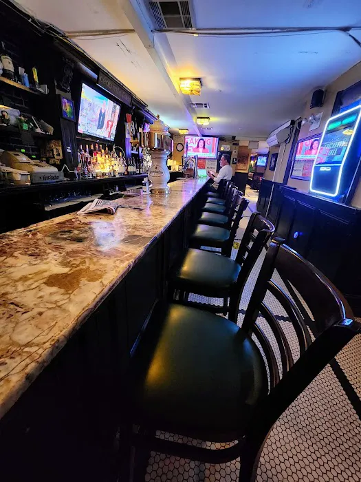 Emerald Inn Picture 6