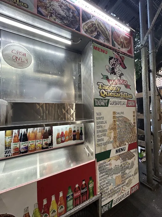 Tacos y Quesadillas Mexico Picture 2