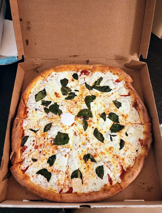 La Traviata Pizzeria Picture 5