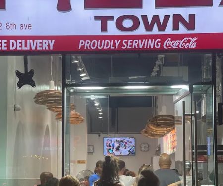Pizza Town