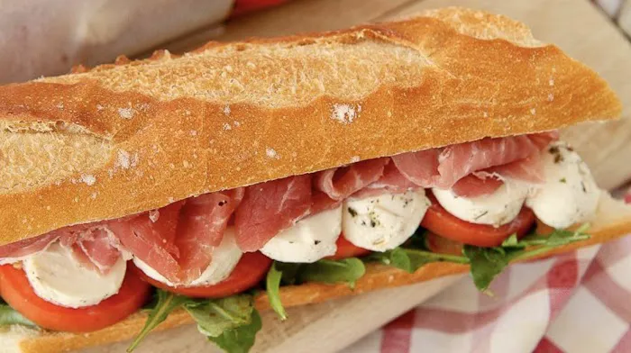 Diso’s Sandwich Picture 4