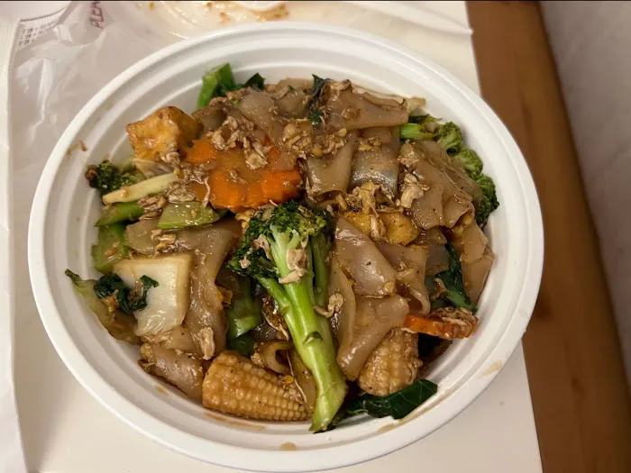 Little Thai Kitchen Picture 1