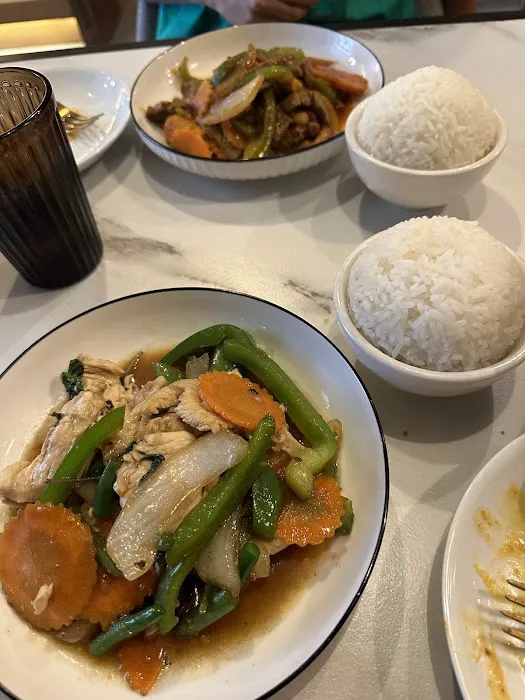 Little Thai Kitchen Picture 3