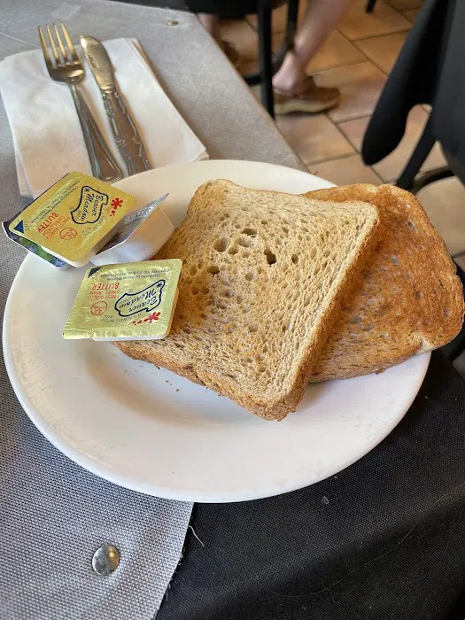 Sutton Cafe Picture 10