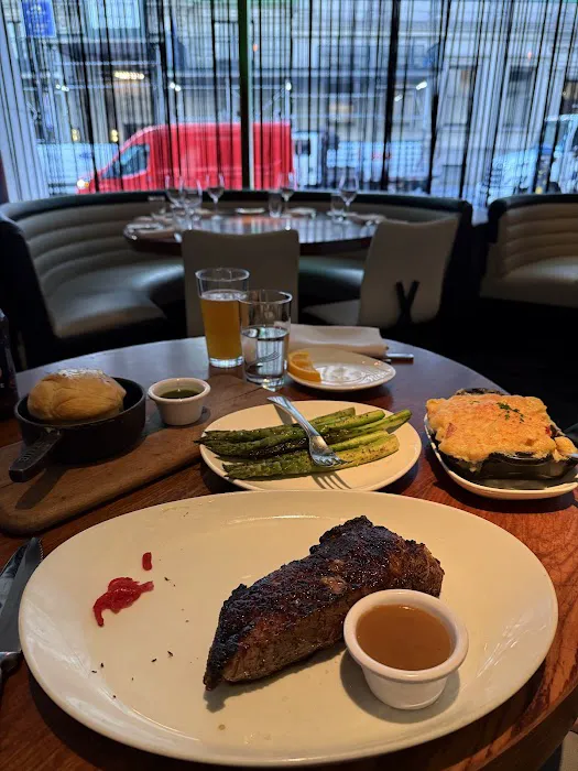 STK Steakhouse Picture 5