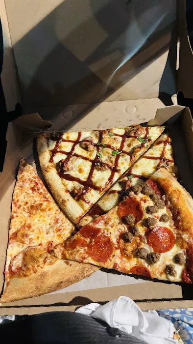 Mr P Pizzeria Halal Food Picture 9
