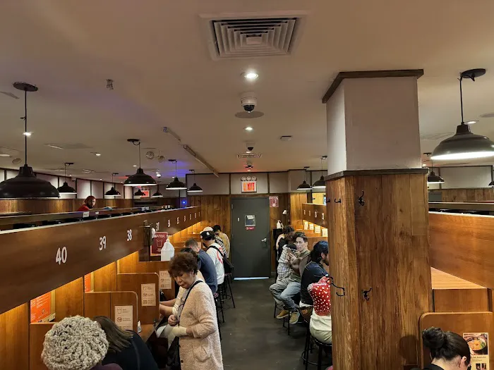 ICHIRAN Ramen NY Times Square Picture 4