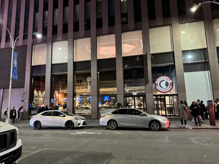 Chipotle Mexican Grill Picture 1