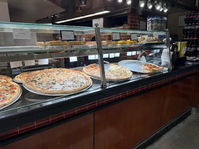 Radio City Pizza Picture 2