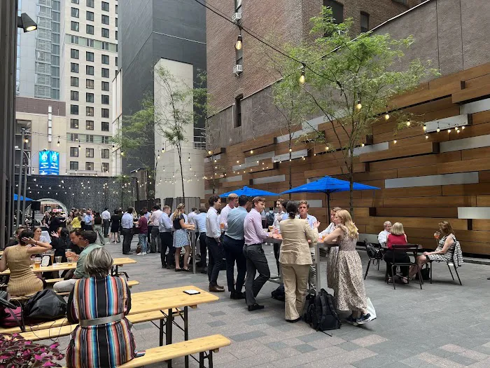 West Park Beer Garden Picture 4