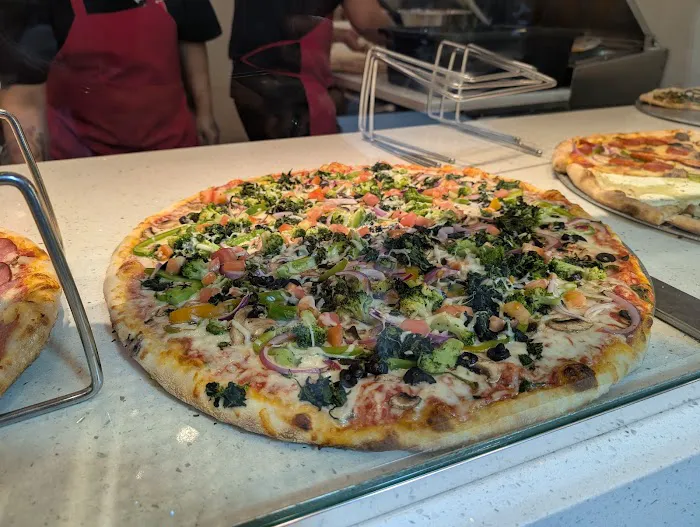 Roma Pizza Picture 7