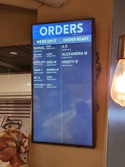 Taco Bell Cantina Picture 8