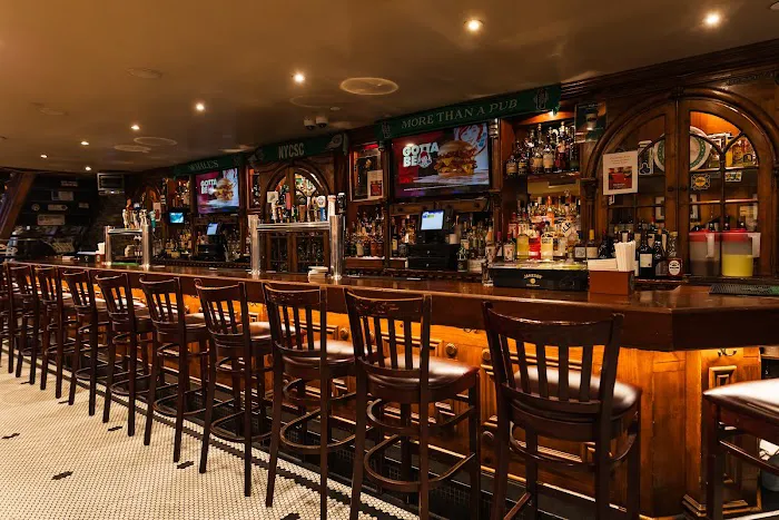 McHale's Bar & Grill Picture 9
