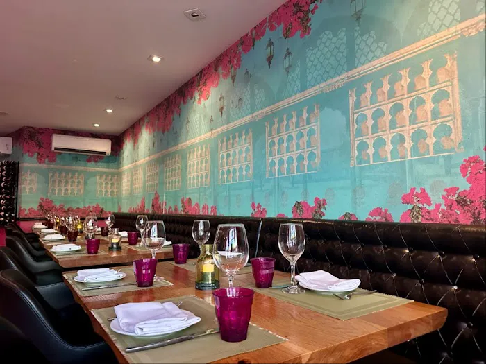 Saar Indian Cuisine & Bar Picture 1