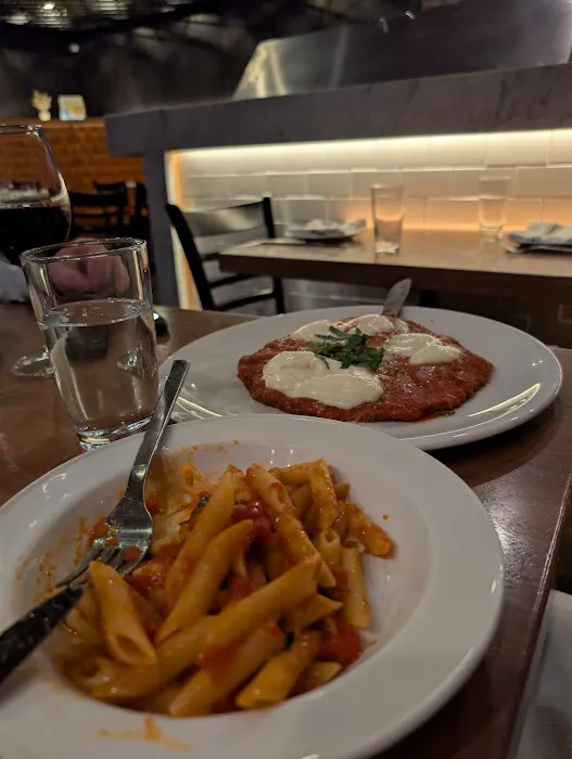 Serafina Times Square Picture 10