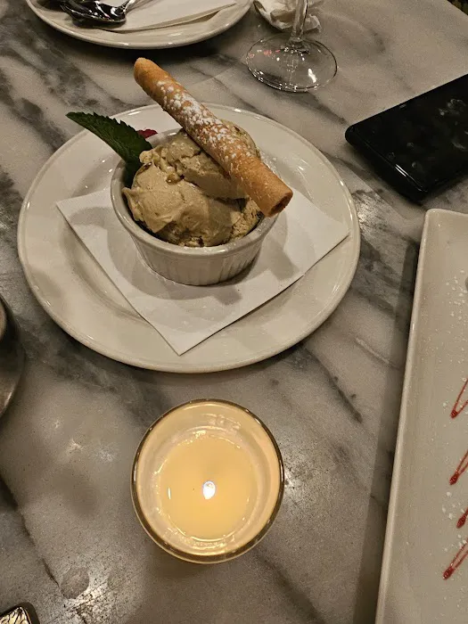 Serafina Times Square Picture 7