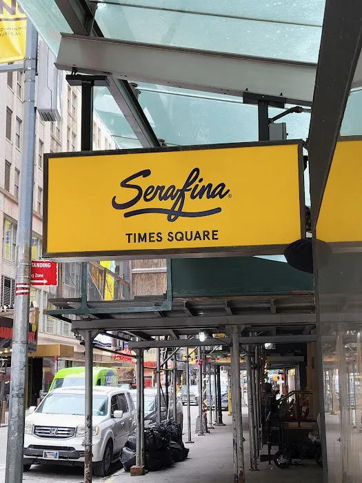 Serafina Times Square Picture 9