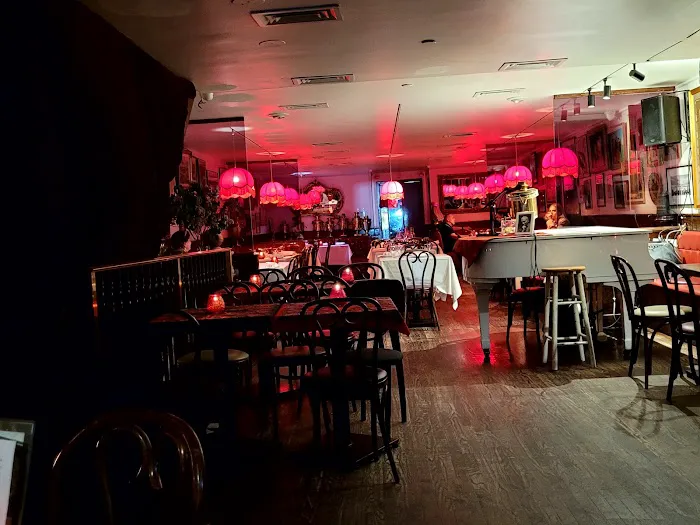 Russian Samovar Restaurant and Piano Bar Picture 4