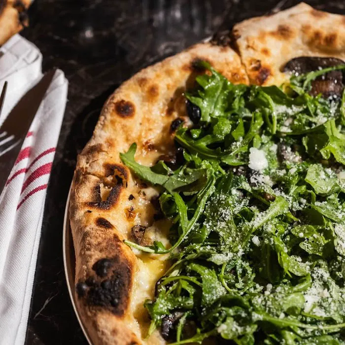 See No Evil Pizza Picture 4