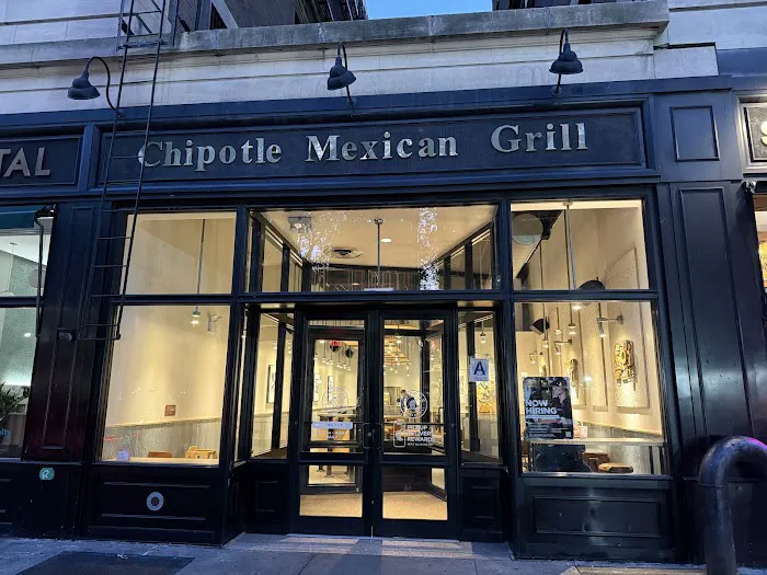 Chipotle Mexican Grill Picture 6