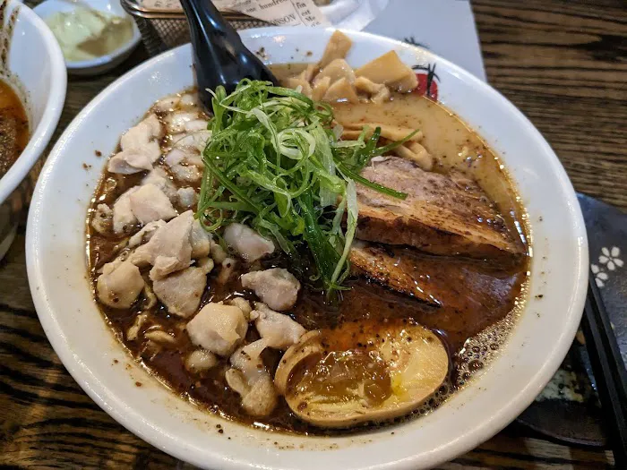 Zurutto Ramen & Izakaya Picture 3