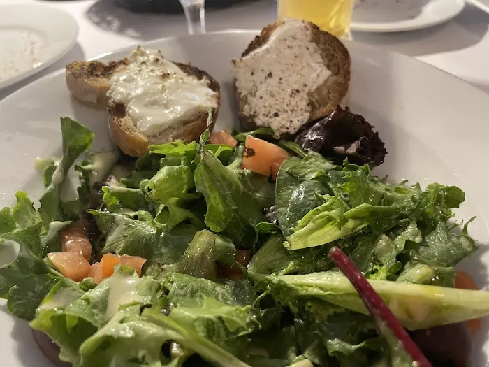 Jean Claude Bistro Picture 10