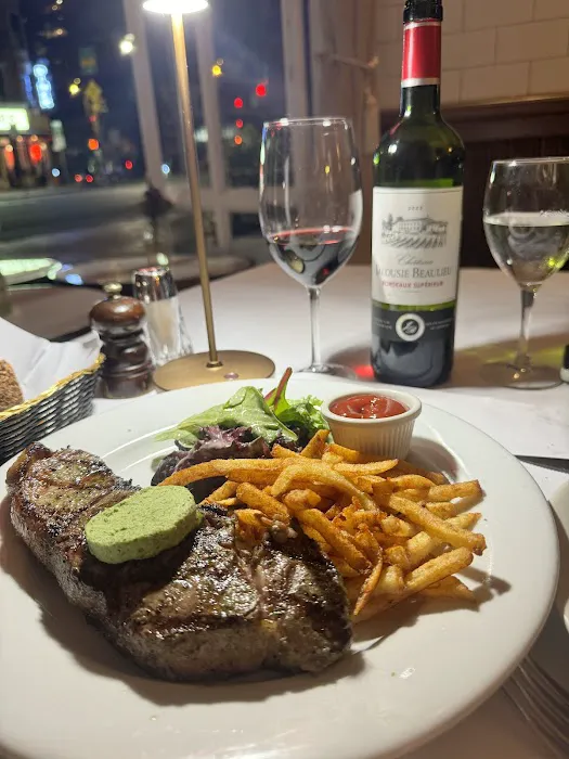 Jean Claude Bistro Picture 1
