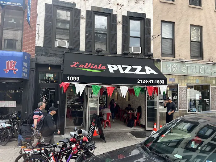 LaVista Pizza (2nd Ave) Picture 10