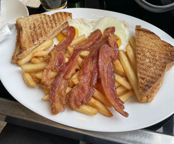 Moonstruck Eatery Picture 2