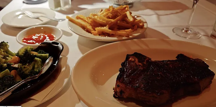 Club A Steakhouse Picture 7