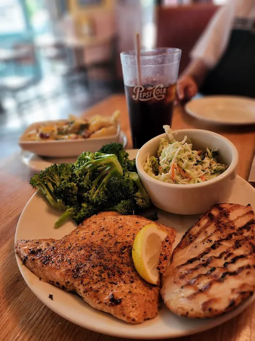 Applebee's Grill + Bar Picture 4
