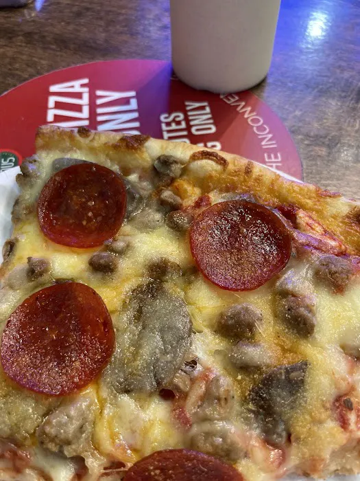 Famous Italian pizza Picture 9