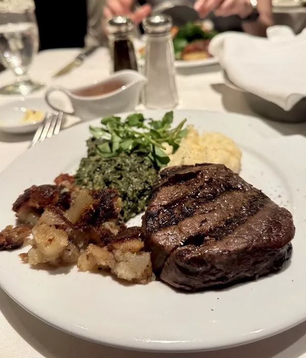Gallagher’s Steakhouse NYC Picture 6