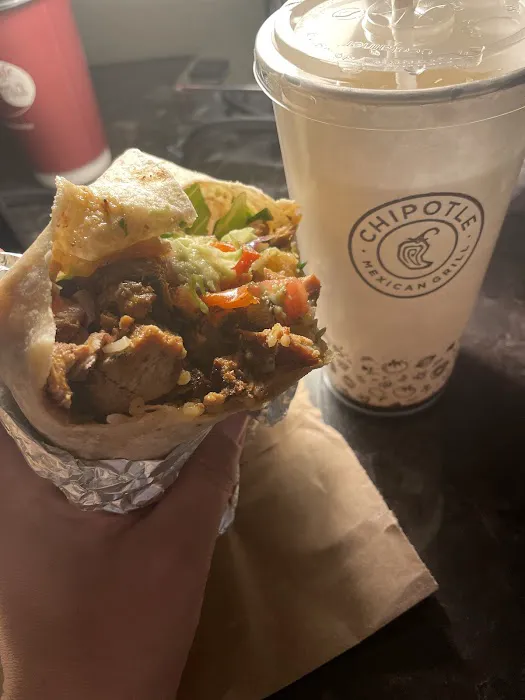 Chipotle Mexican Grill Picture 1
