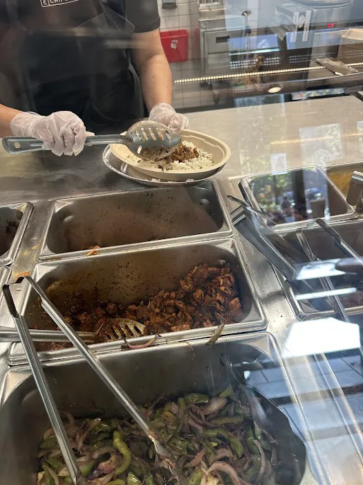 Chipotle Mexican Grill Picture 3