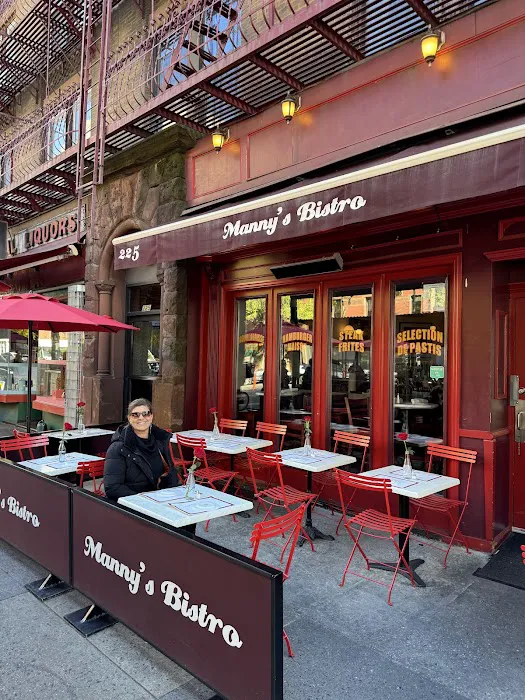 Manny’s Bistro Picture 7