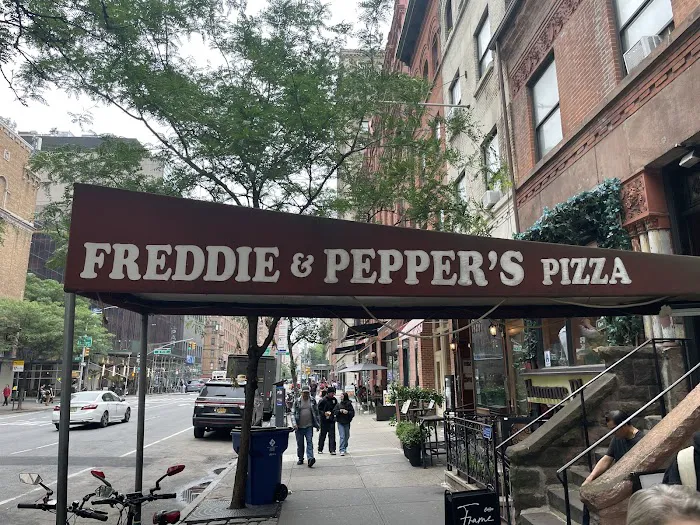 Freddie & Pepper's Picture 1