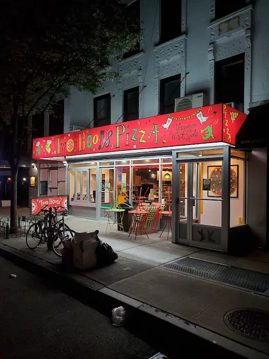 Two Boots Pizza Upper West Side Picture 4