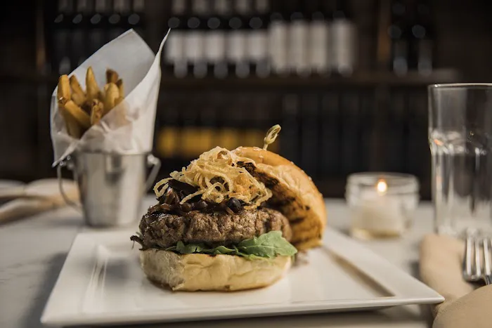 Wolf & Lamb Steakhouse Picture 6