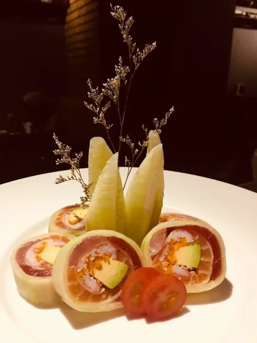 Gu Japanese Fusion Sushi & Bar Picture 9