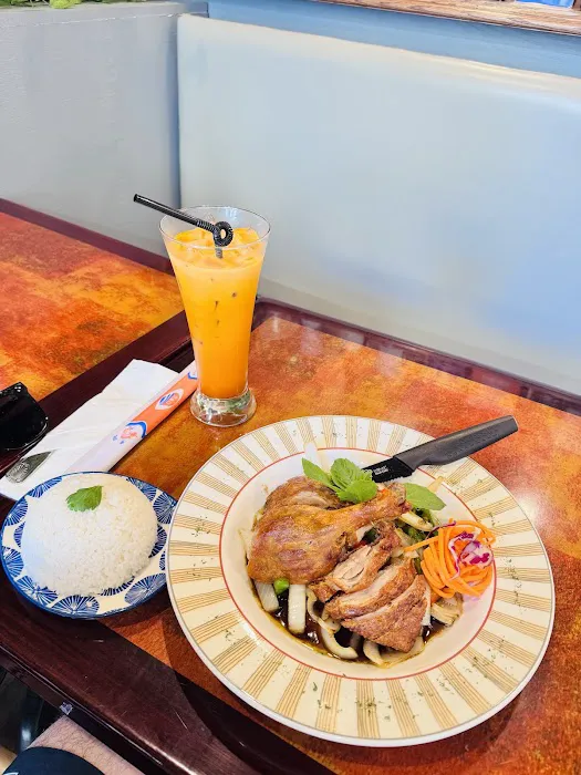 Grata Thai Cuisine Picture 3