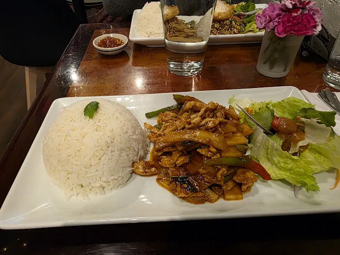 Grata Thai Cuisine Picture 7
