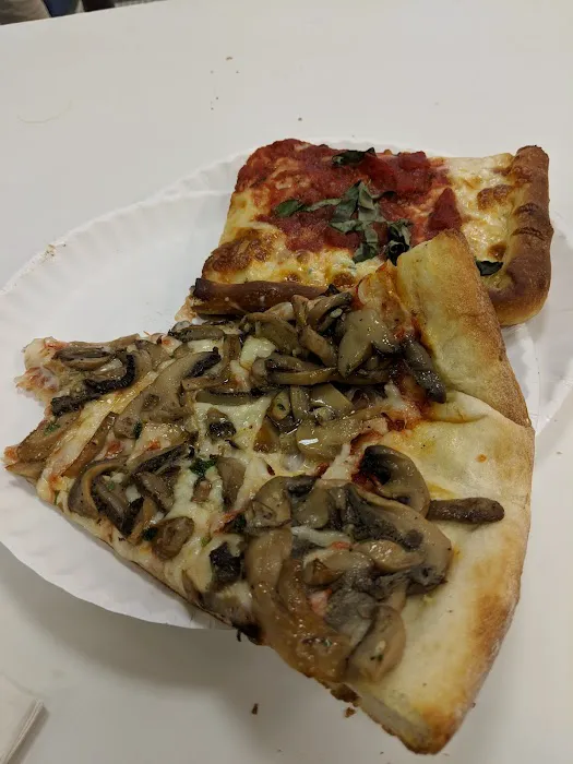 Cassiano's Pizza Picture 7