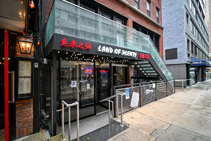 Land of Plenty Picture 1